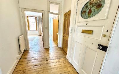 Gallery 02