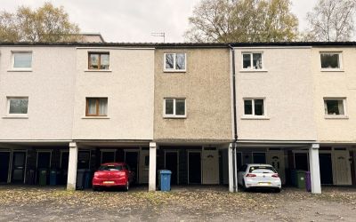  - Hillpark Drive, Hillpark